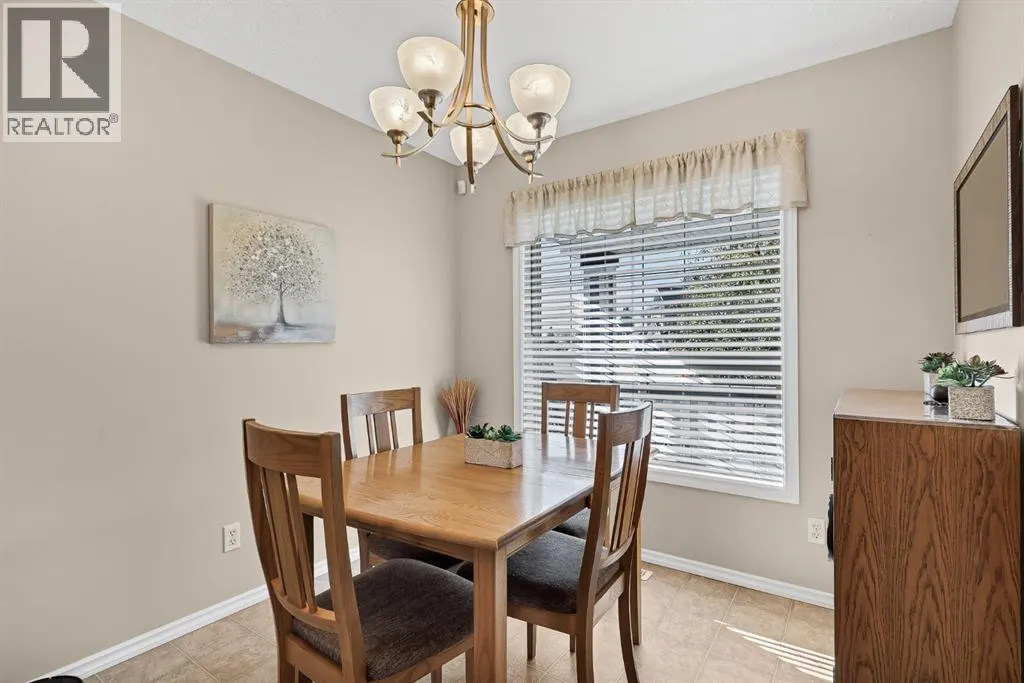 135 Springs Crescent