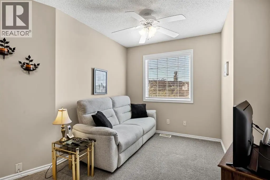 135 Springs Crescent