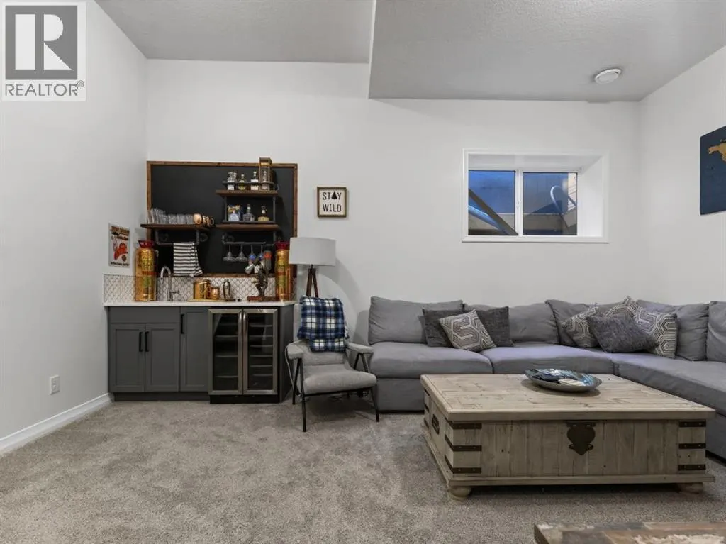 86 Magnolia Square SE