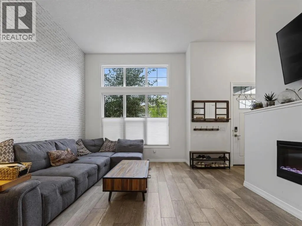 86 Magnolia Square SE