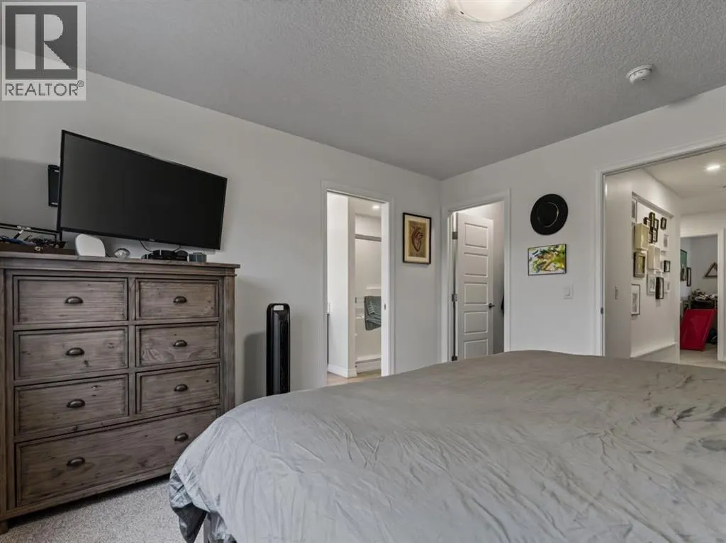 86 Magnolia Square SE