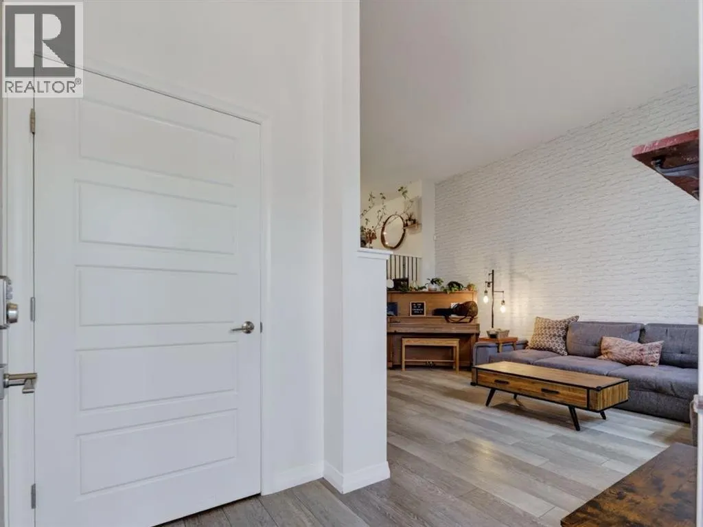 86 Magnolia Square SE