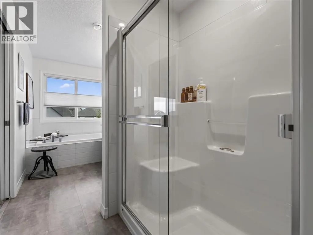 86 Magnolia Square SE