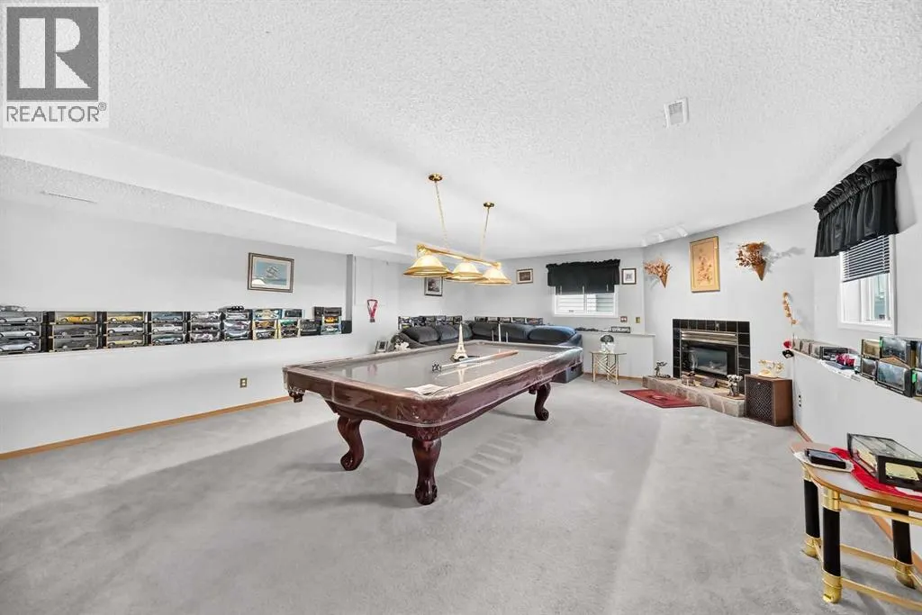 82 Riverglen Drive SE