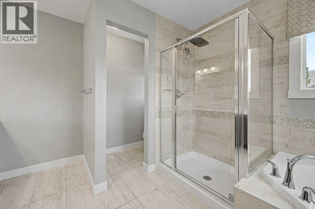 604 Midtown Place SW