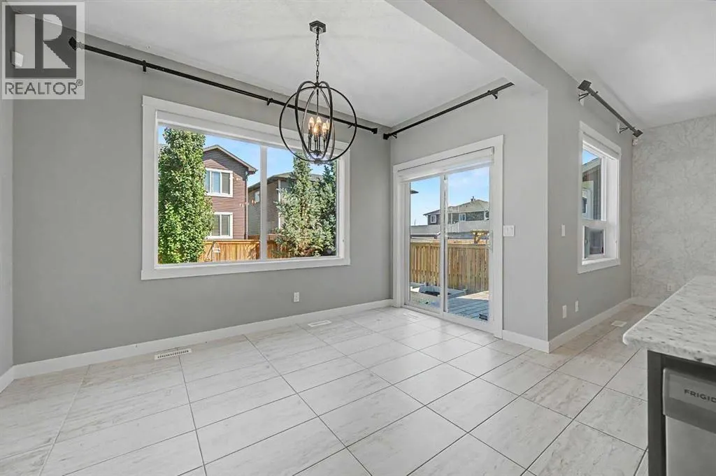 604 Midtown Place SW