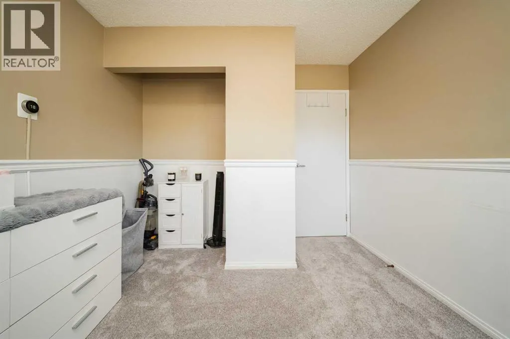 133 Whiteoak Garden