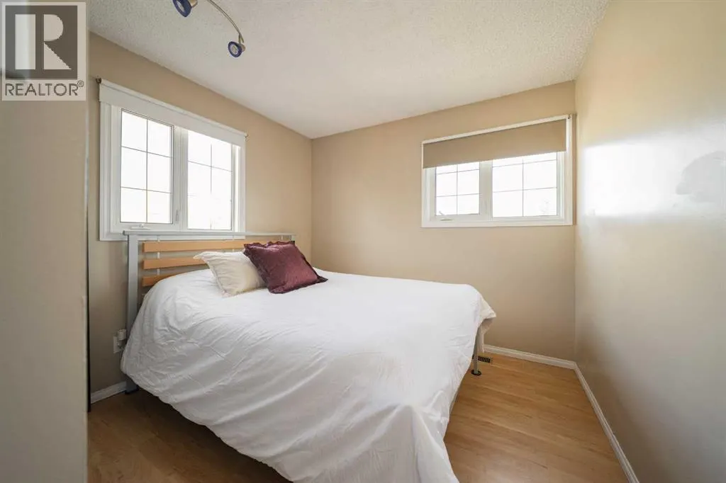 133 Whiteoak Garden