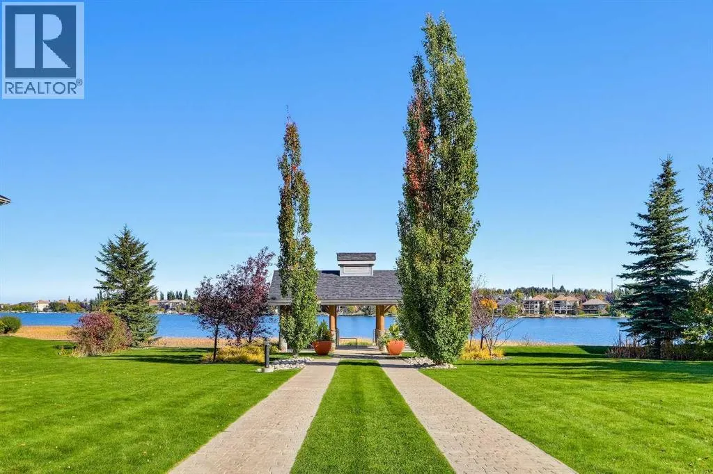 313, 380 Marina Drive
