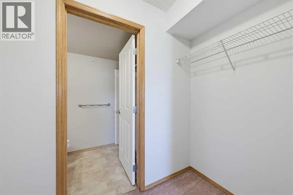 313, 380 Marina Drive