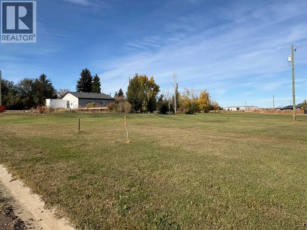 4 SIFTON Crescent