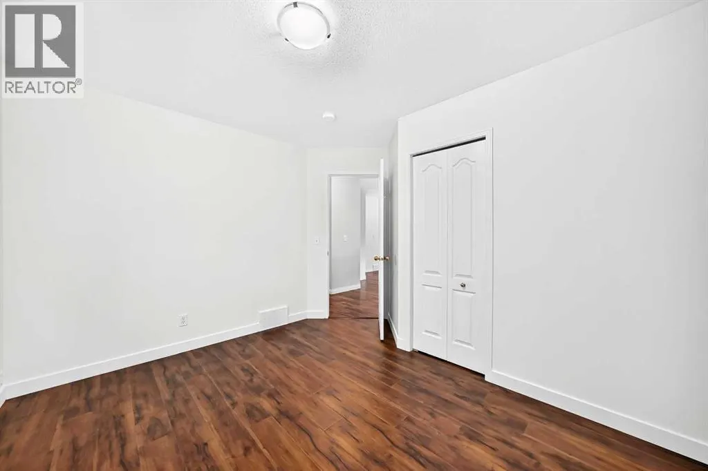 111 Arbour Stone Crescent NW