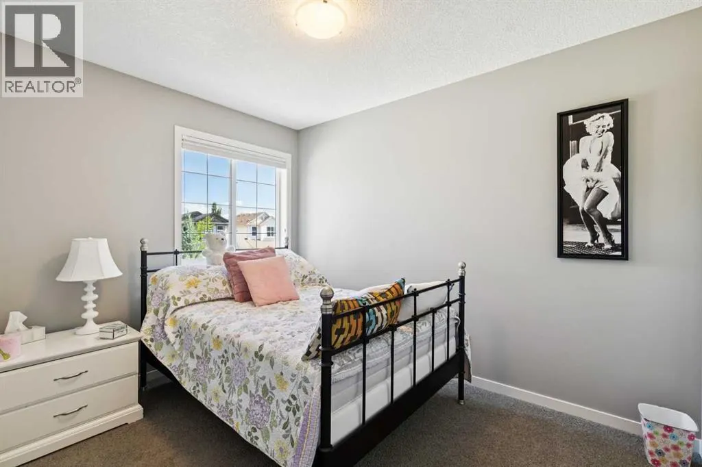 768 New Brighton Drive SE