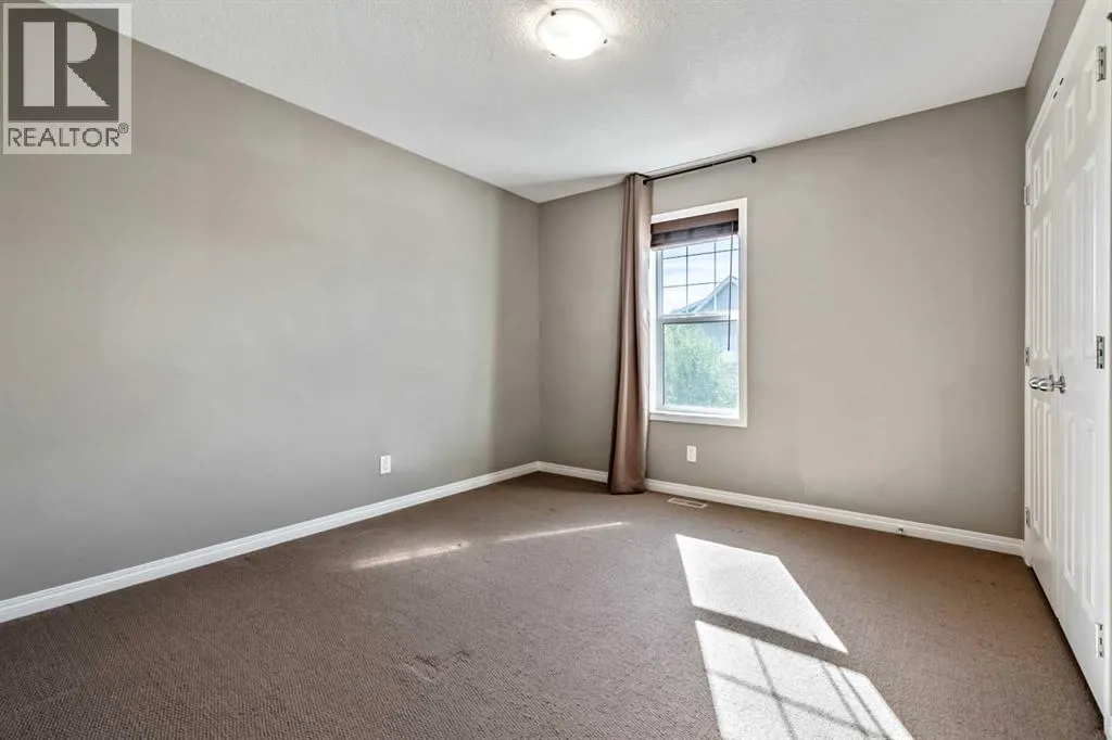 29 Mahogany View SE