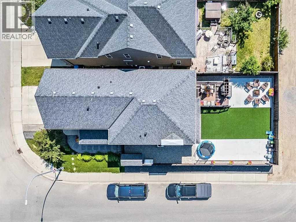 29 Mahogany View SE