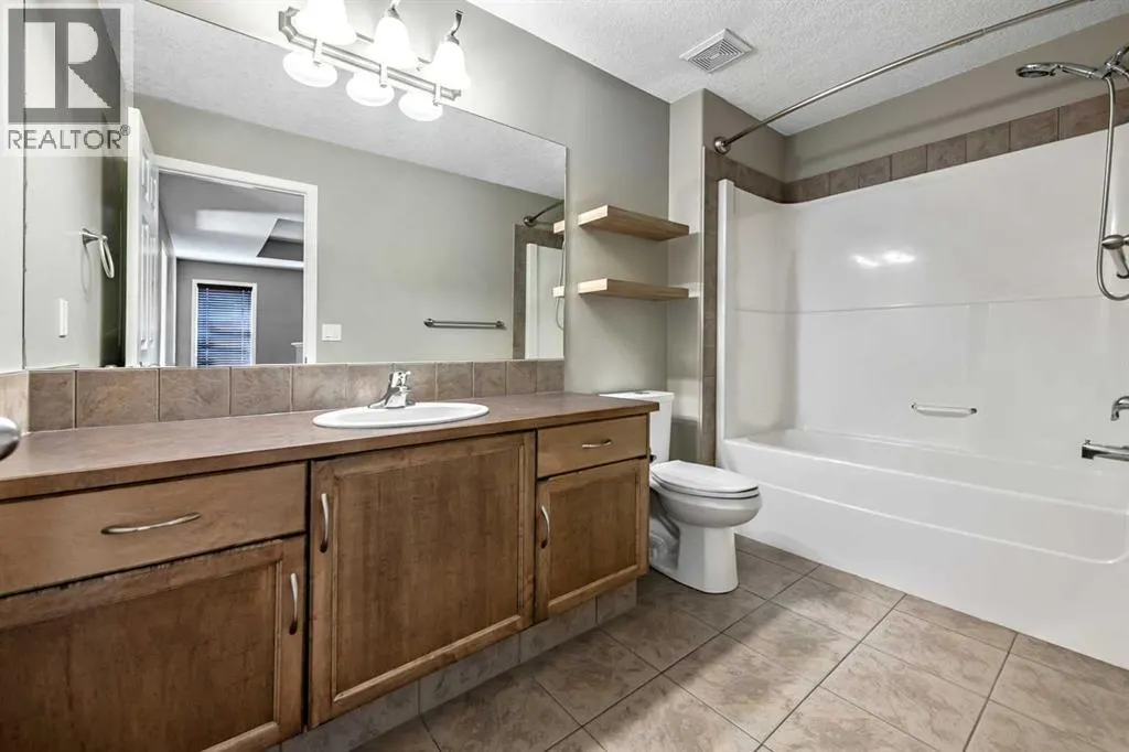 29 Mahogany View SE