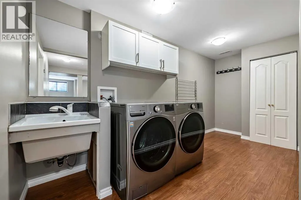 29 Mahogany View SE