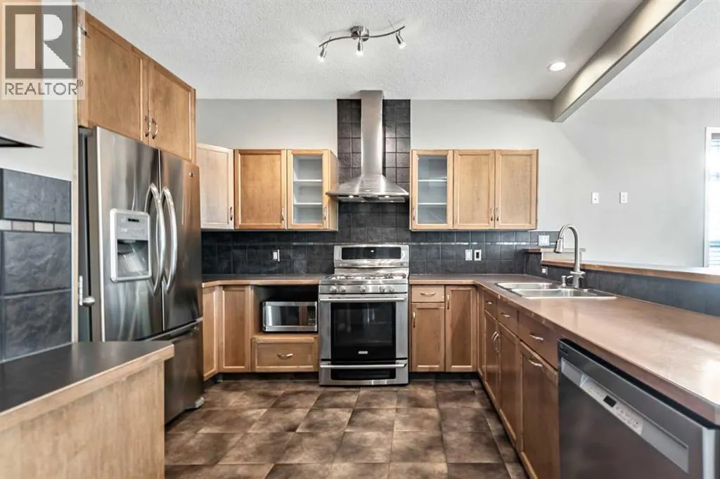 29 Mahogany View SE