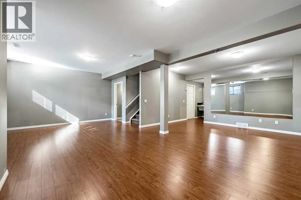 29 Mahogany View SE