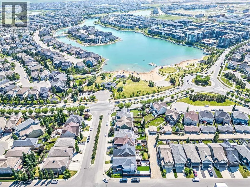 29 Mahogany View SE