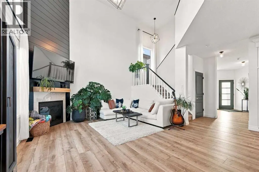 128 Seagreen Way