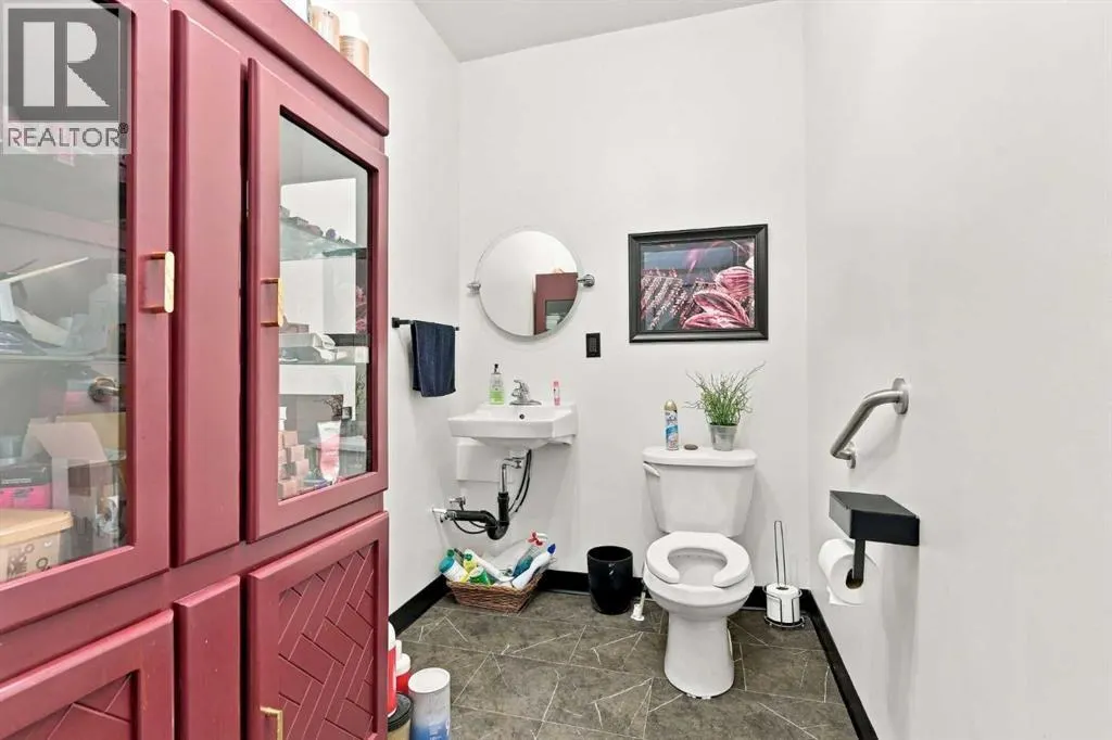 128 Seagreen Way