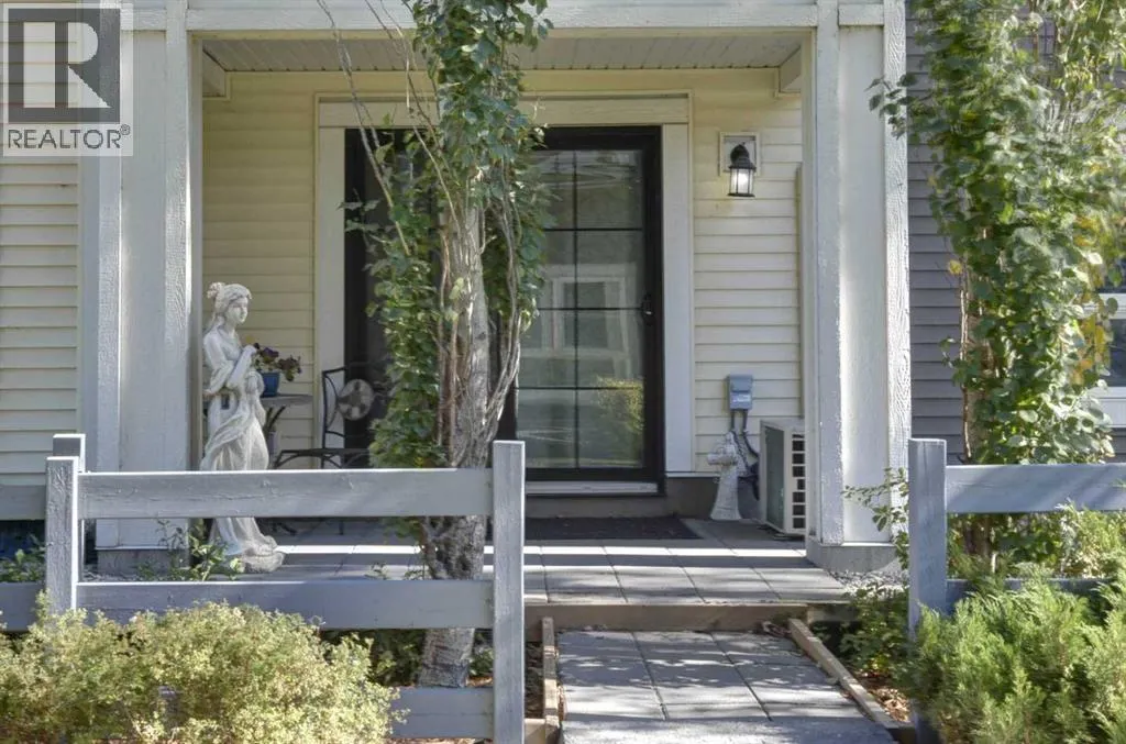 2108, 279 Copperpond Common SE