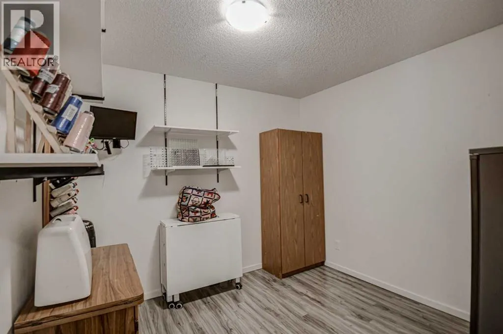 2108, 279 Copperpond Common SE