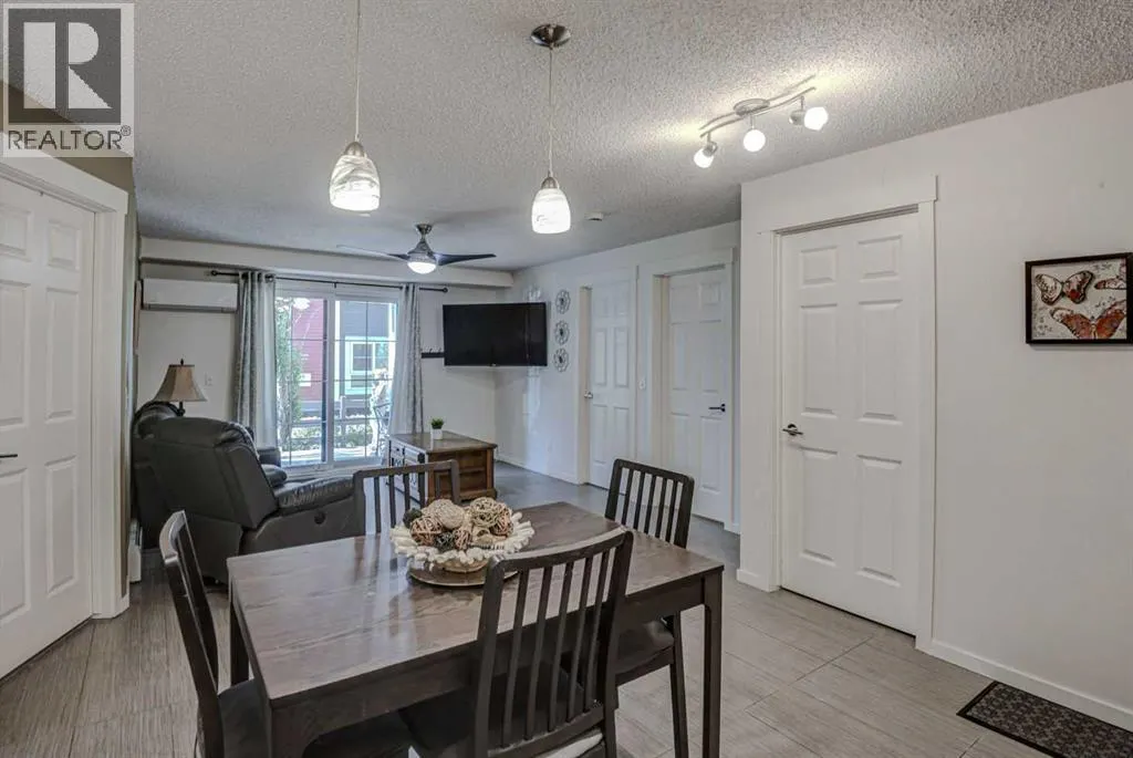2108, 279 Copperpond Common SE