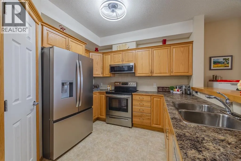 237, 15 Everstone Drive SW