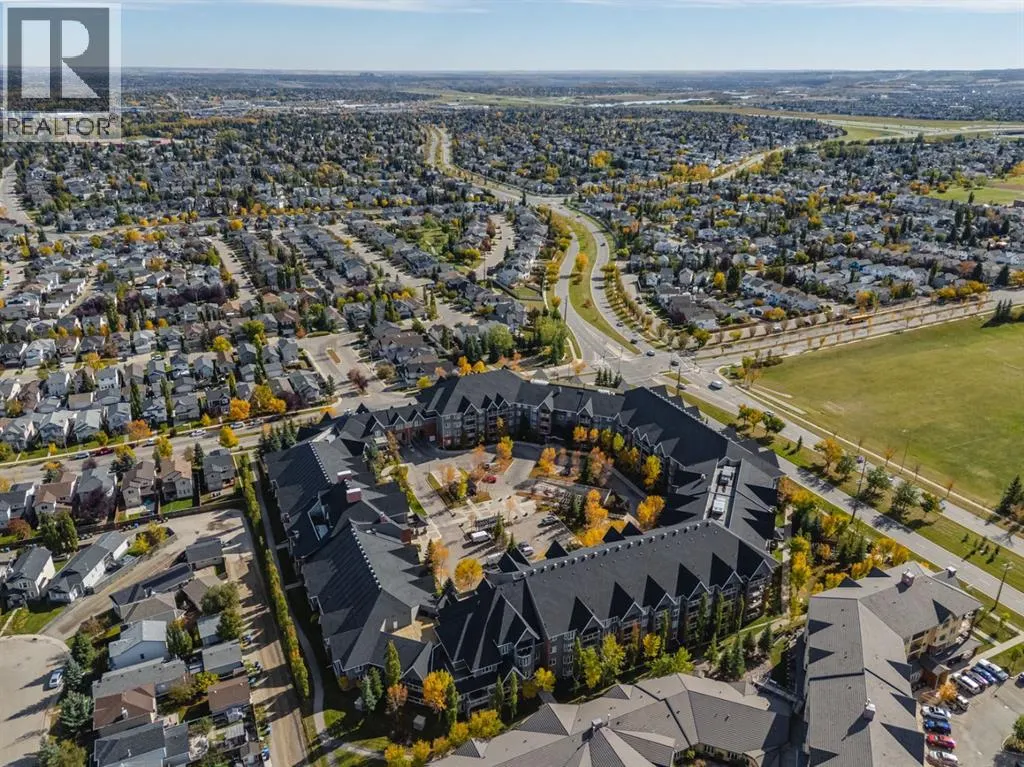 237, 15 Everstone Drive SW