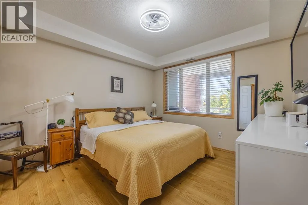 237, 15 Everstone Drive SW