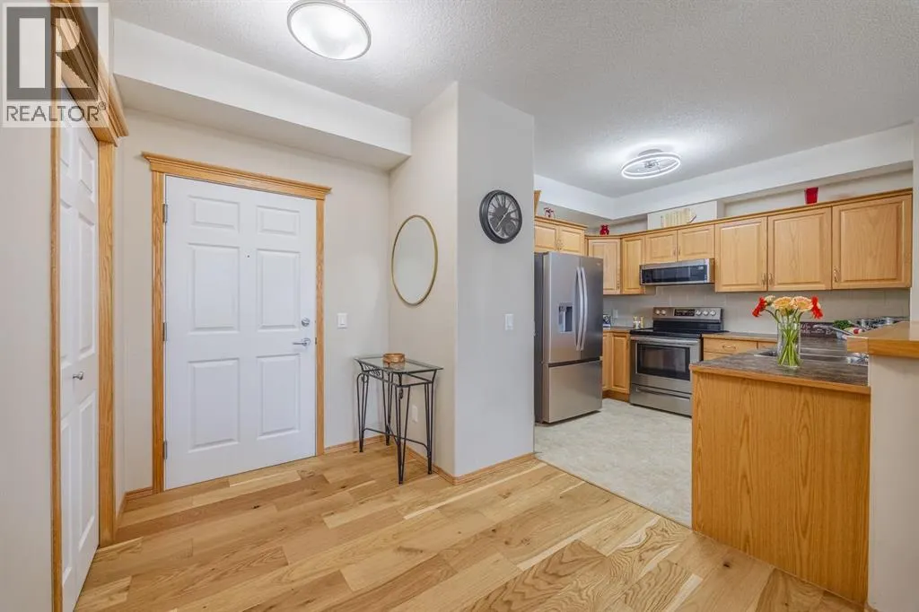 237, 15 Everstone Drive SW