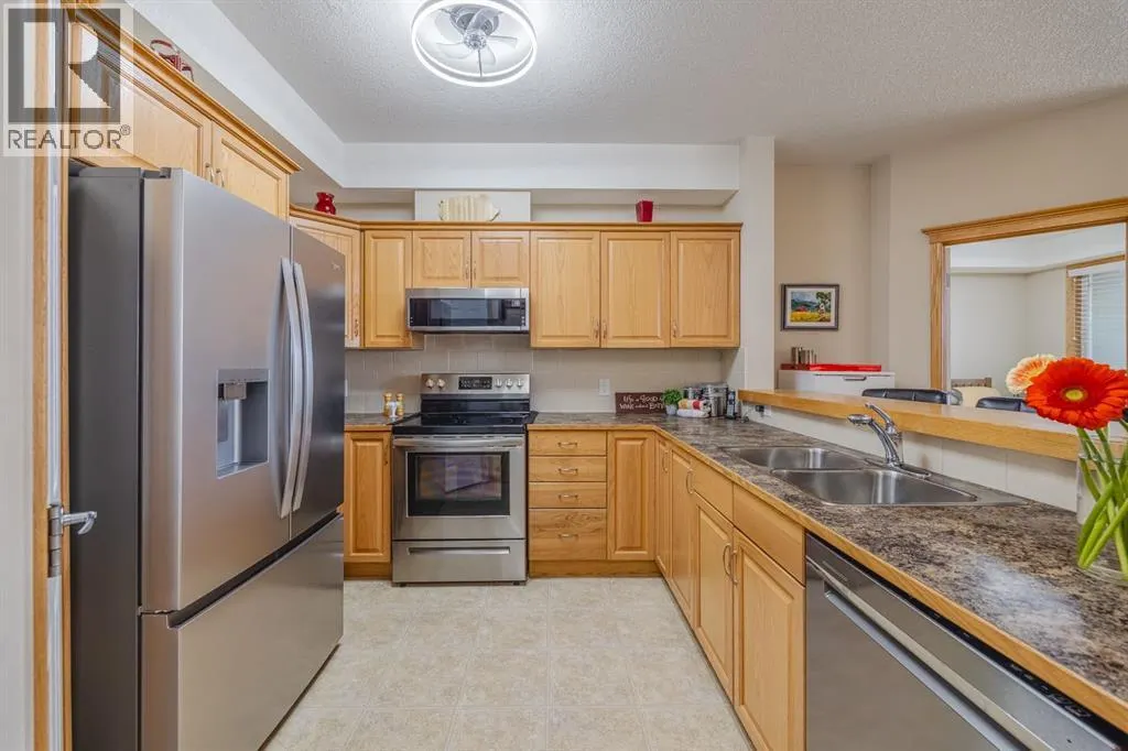 237, 15 Everstone Drive SW