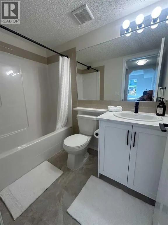 1112, 115 Prestwick Villas SE