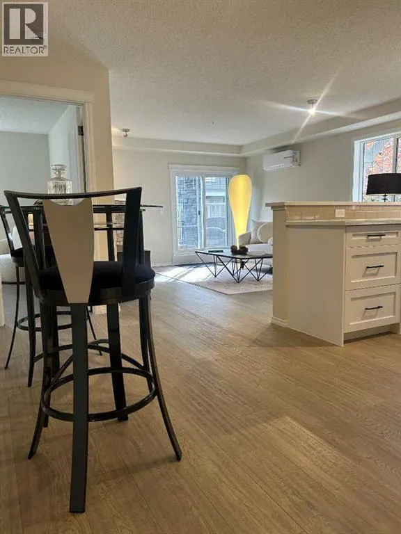 1112, 115 Prestwick Villas SE