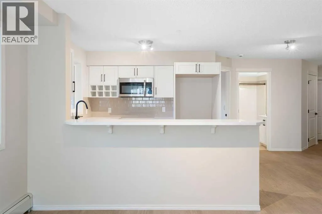 1112, 115 Prestwick Villas SE