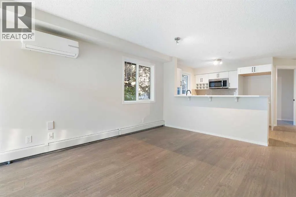 1112, 115 Prestwick Villas SE