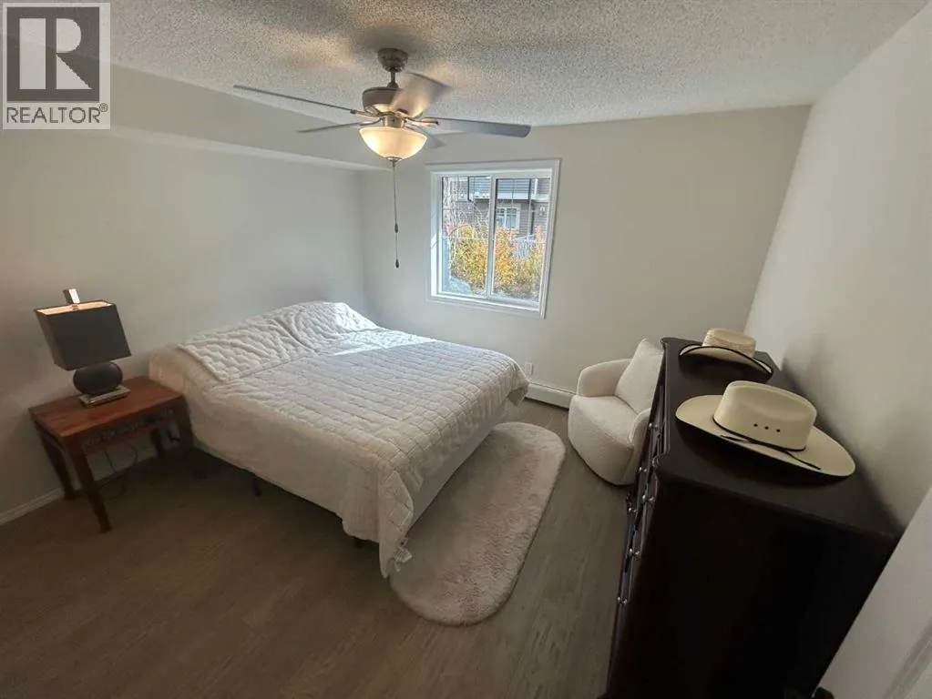 1112, 115 Prestwick Villas SE