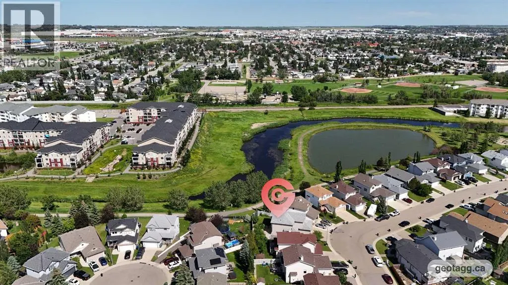 84 Willowbrook Crescent NW