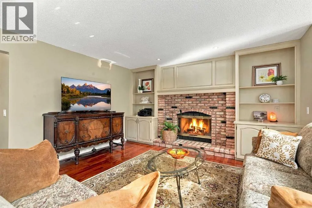 21 Mt Robson Close SE