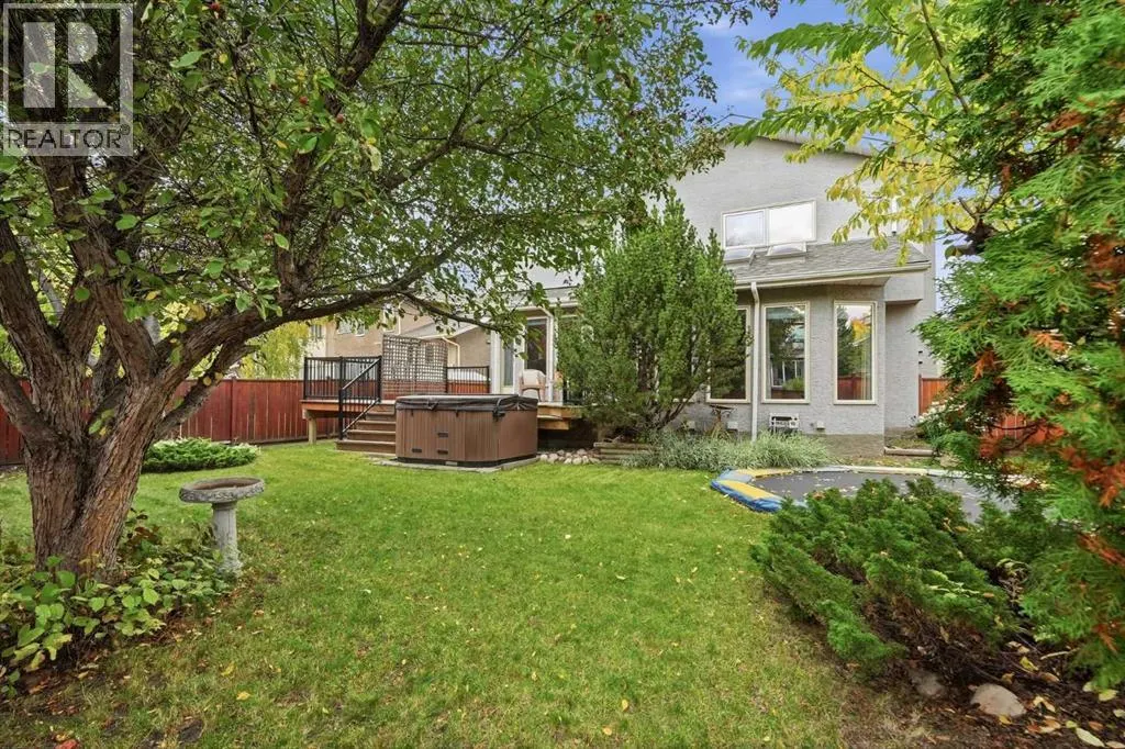21 Mt Robson Close SE