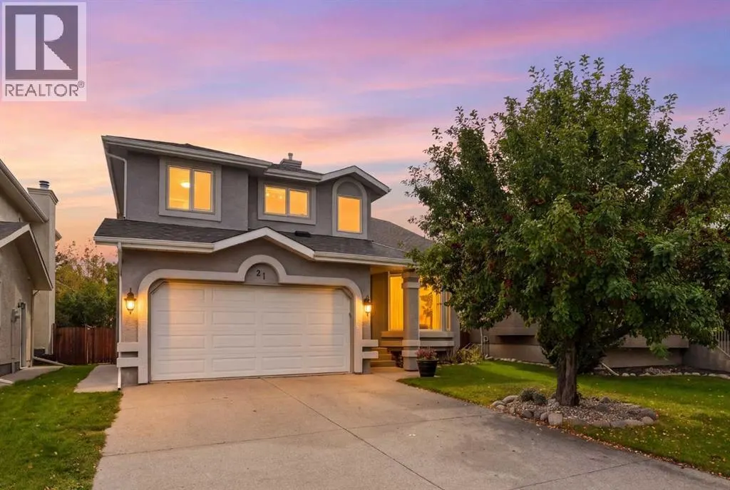 21 Mt Robson Close SE