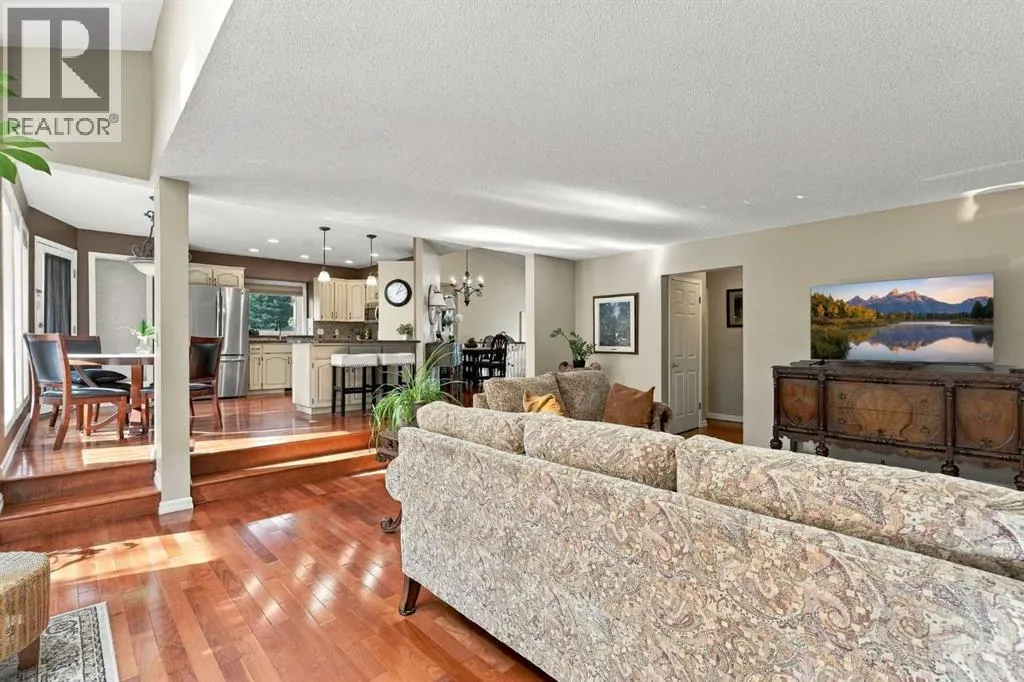 21 Mt Robson Close SE