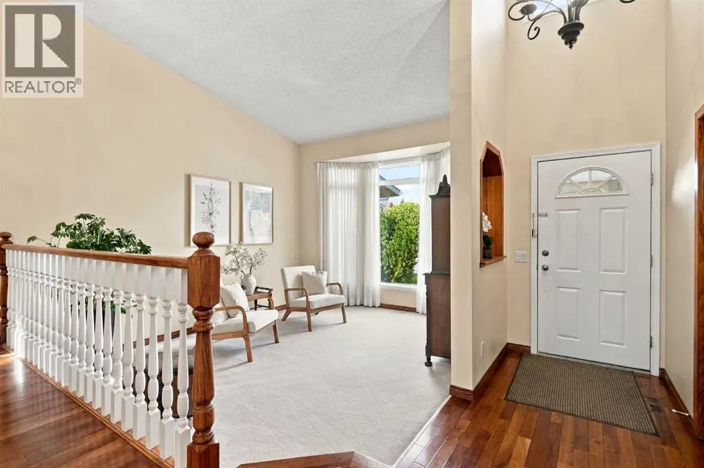 21 Mt Robson Close SE