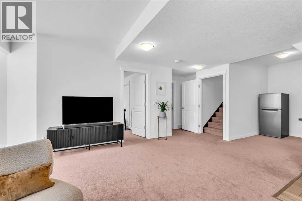 452 Evergreen Circle SW