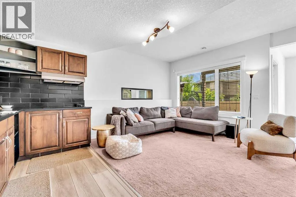 452 Evergreen Circle SW