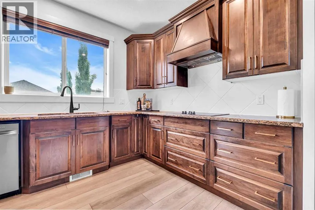452 Evergreen Circle SW