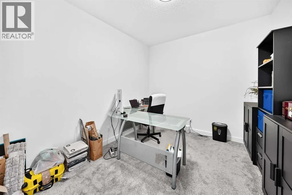 2000, 15 Coopersfield Link SW
