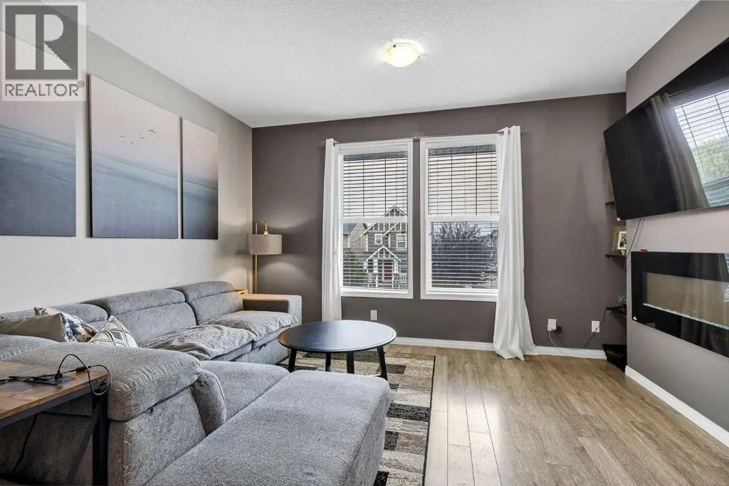 302, 280 Williamstown Close NW